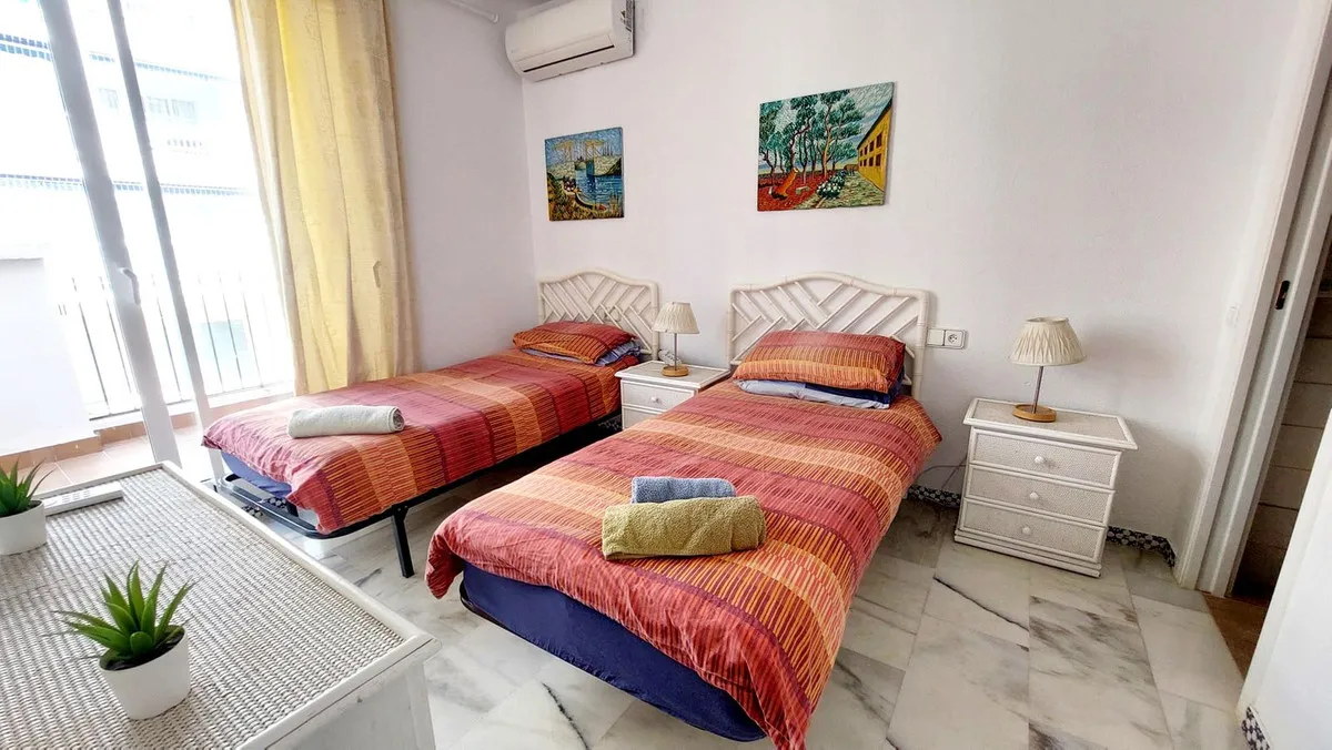 7f201e24-f304-4ba1-bfec-cc738b4ae101