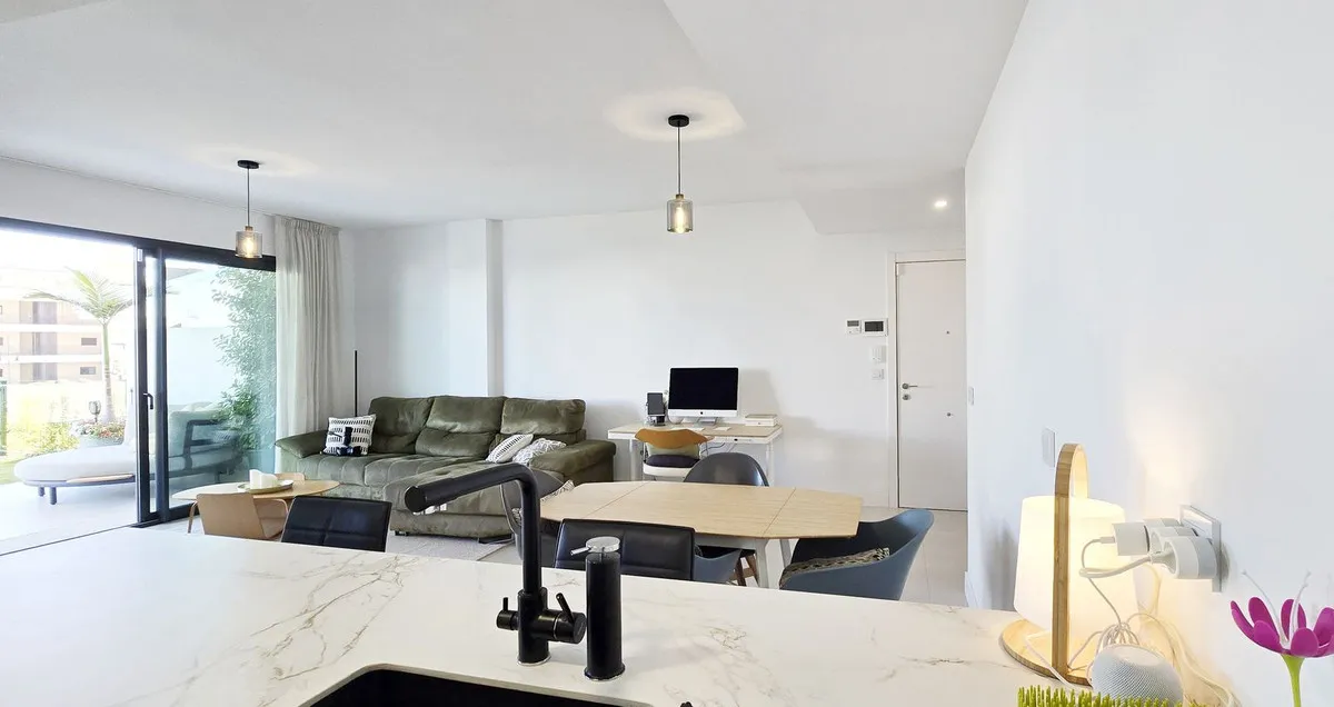 77d67dea-8d71-475d-8090-1305f3bbeacd