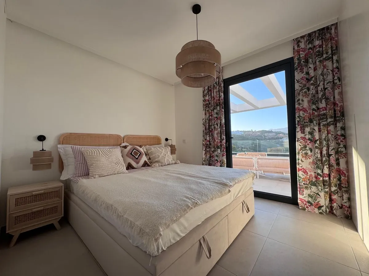 230060cb-730e-4a82-8a6c-4c1ded4ac875