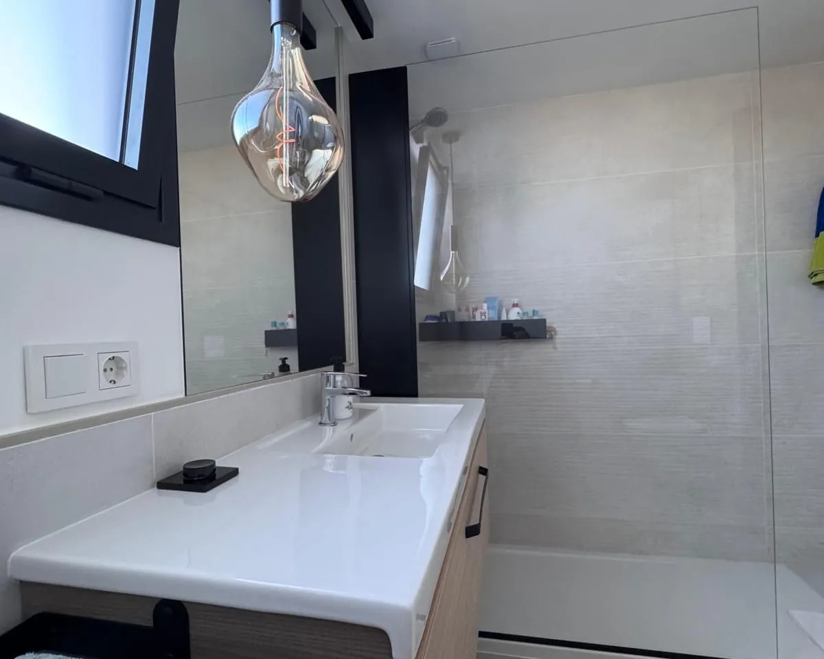 867c43dd-ac2b-4a9d-a984-fb14a0d529fb