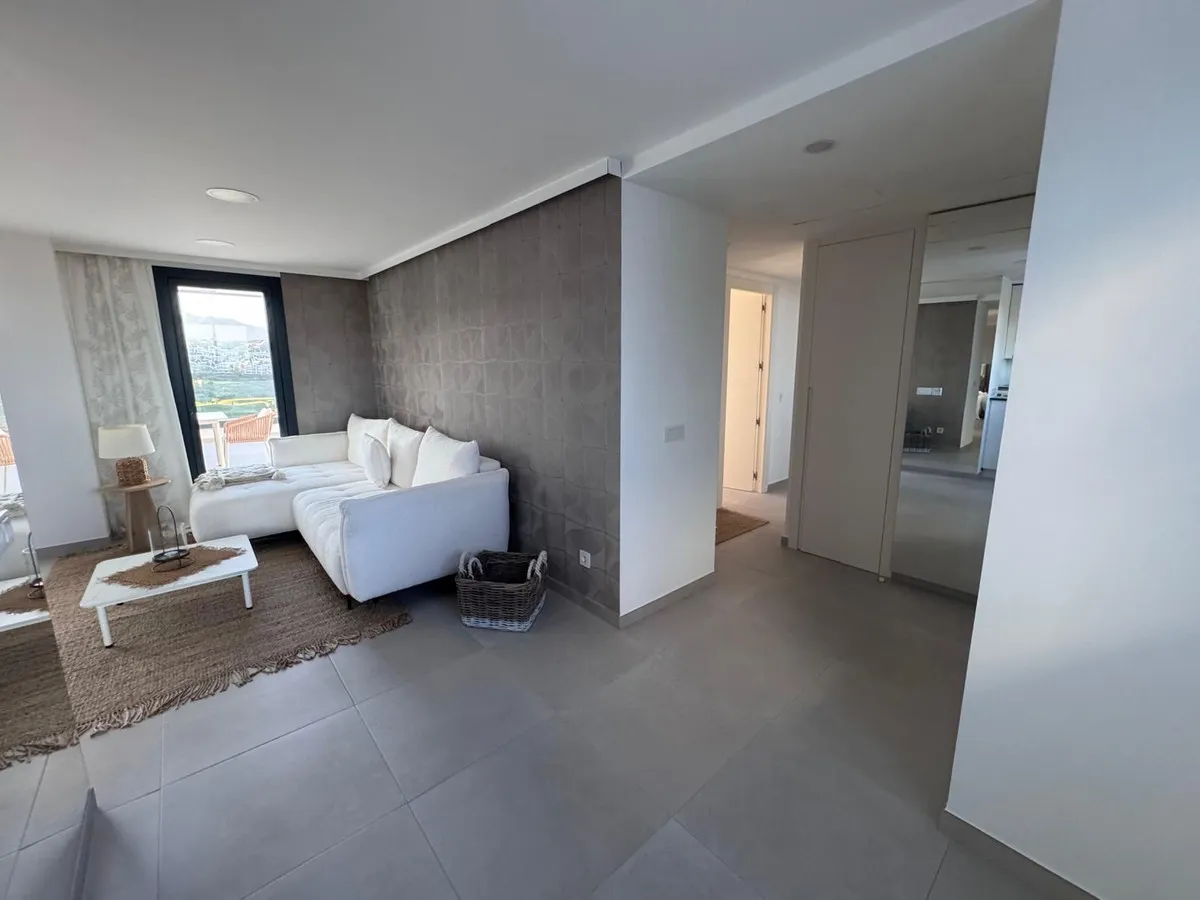 8b878617-9214-41bb-b400-4de6adec7610