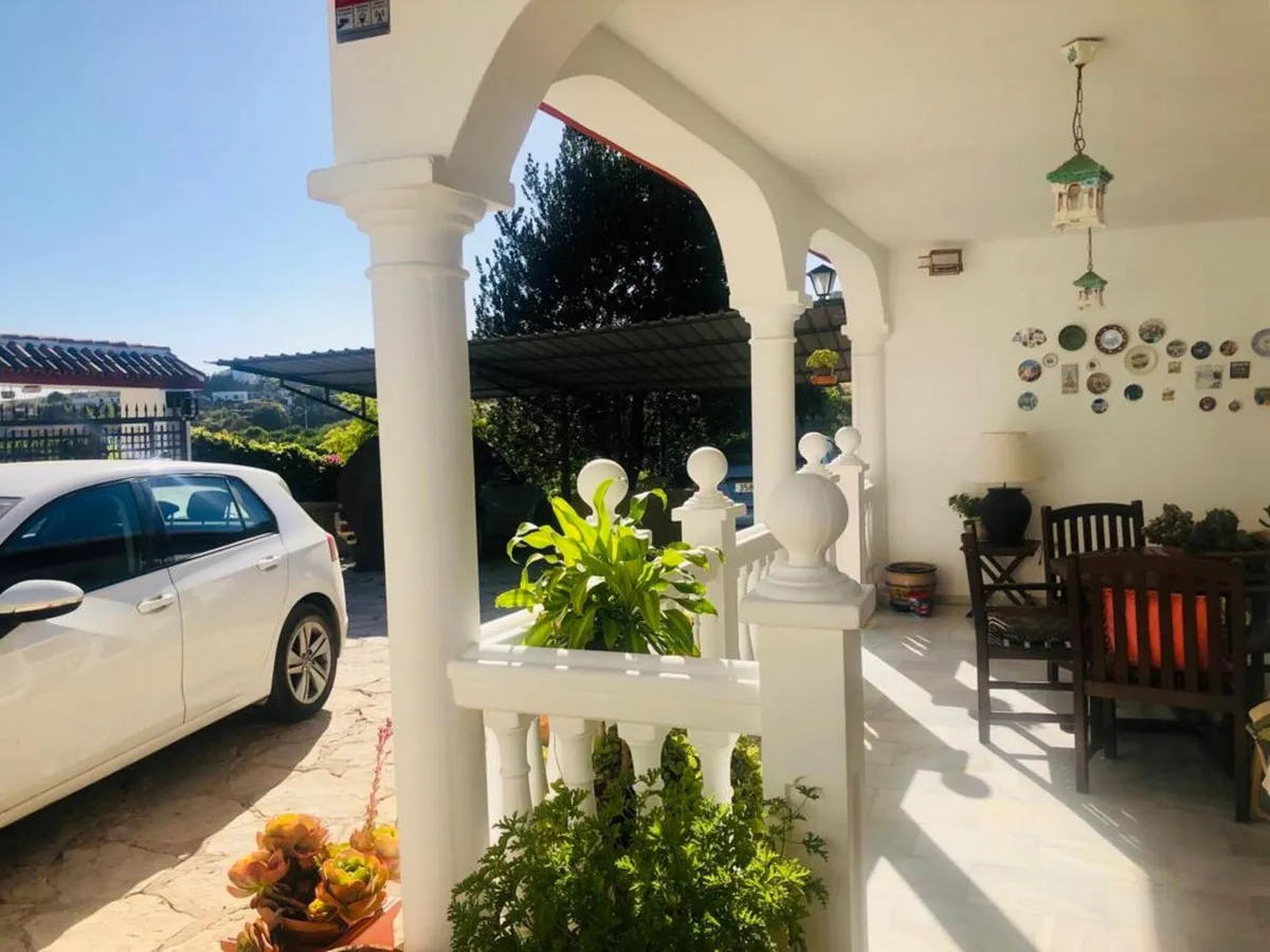 536e268d-9a06-44aa-a194-ce1e9d9b0389