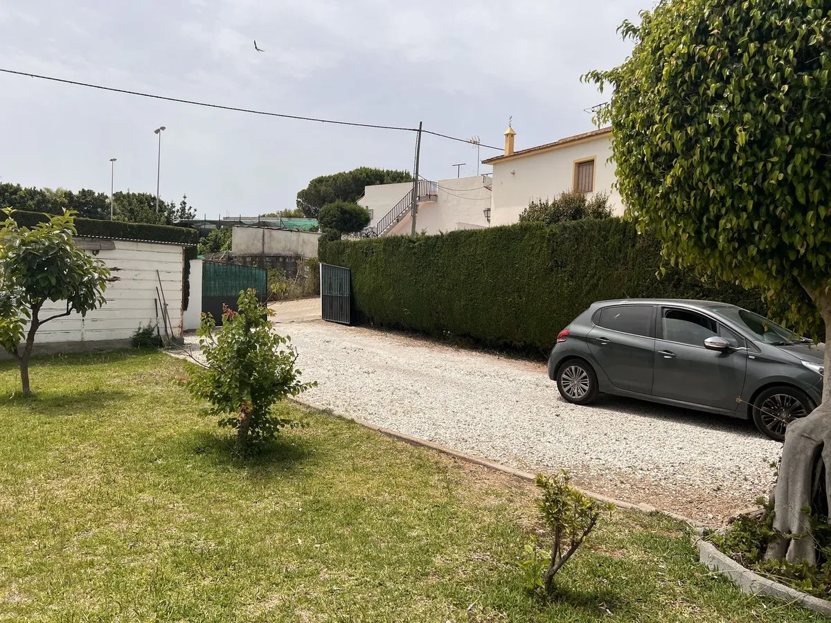 23ec2040-cd73-426a-a112-773da3b07c5c