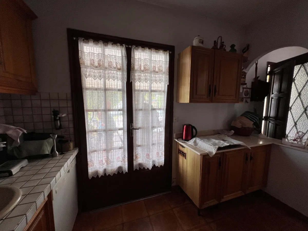 3a37e012-7c78-41bc-8a0d-ad1b15648890