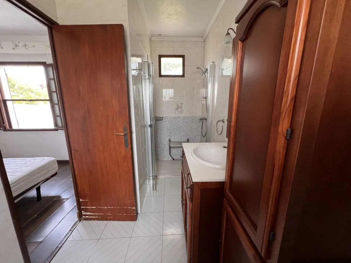 e4fa86e2-64f4-4268-9805-cba7f2485eac