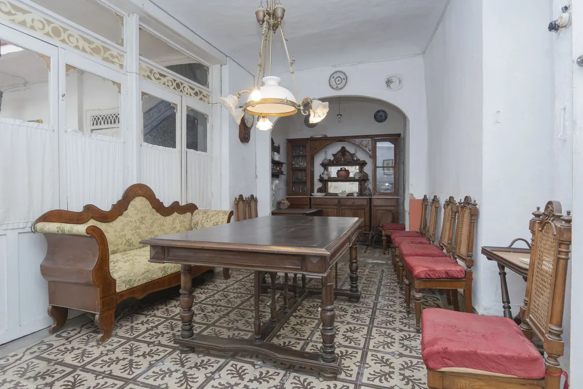 53e4d9c6-ca62-4891-b916-12d25bed678e