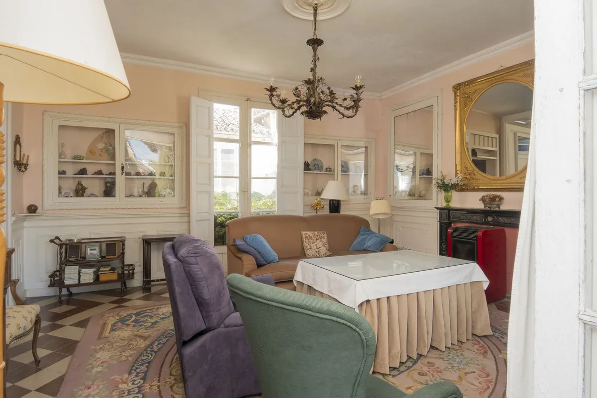 a69d0d8f-5eae-40b3-9f5c-b6249d86b05f