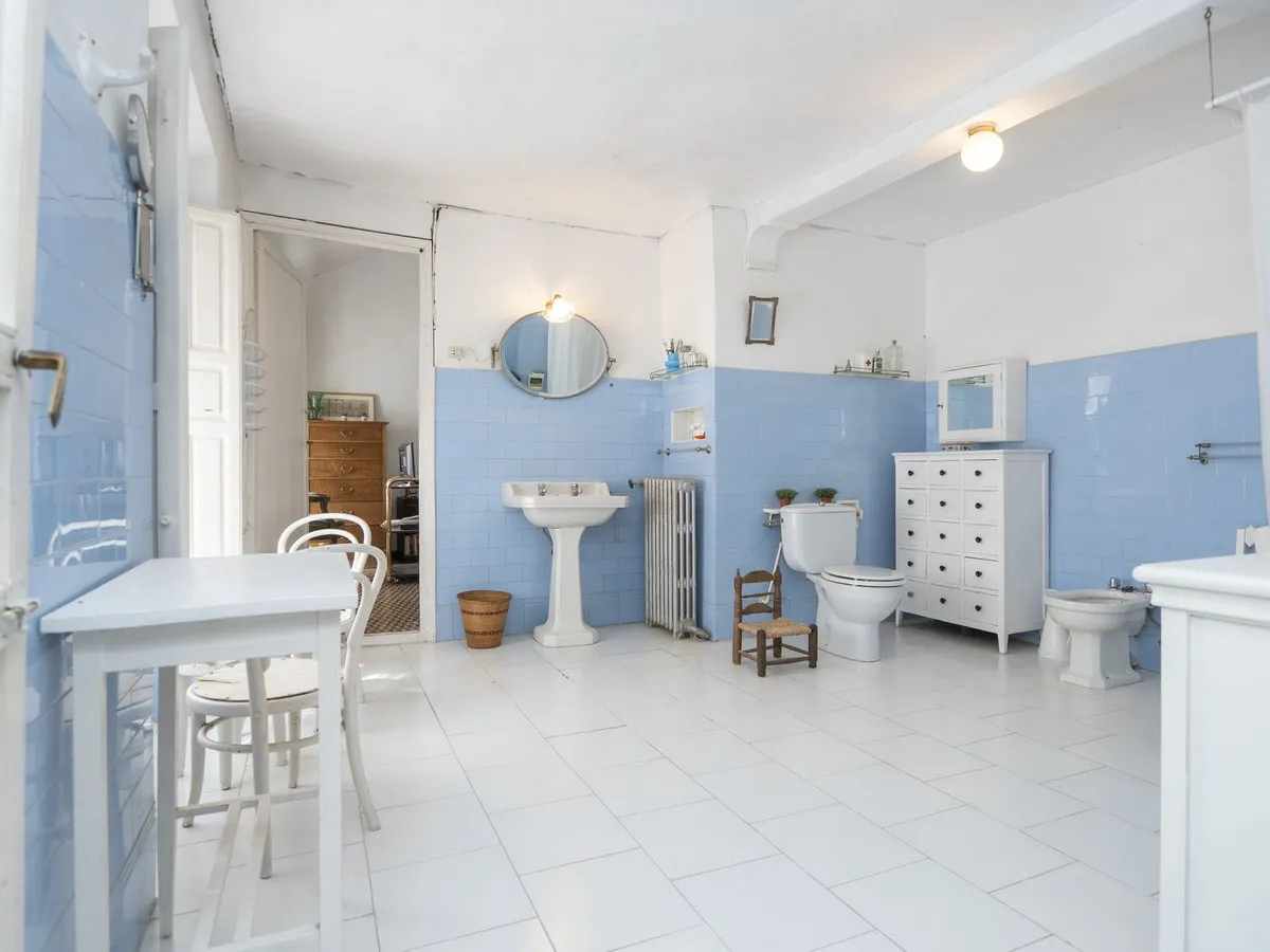 f8e65ad2-a3bc-4b60-b73d-4d9ad37b52ad