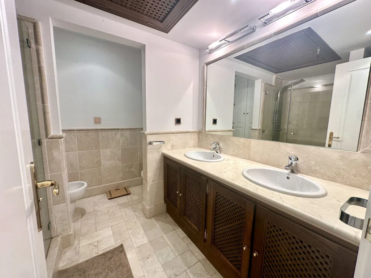 74275378-4448-4f87-a71a-8703e9d971b2