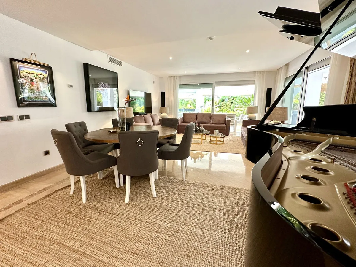 98c602b0-4afb-47b7-af0e-3c41fda567c4