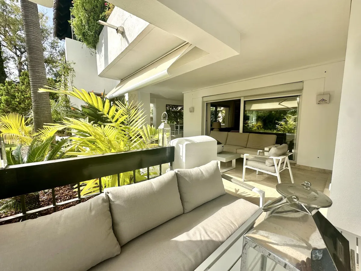 a05b15b8-3a73-46d8-9672-a91d84250619