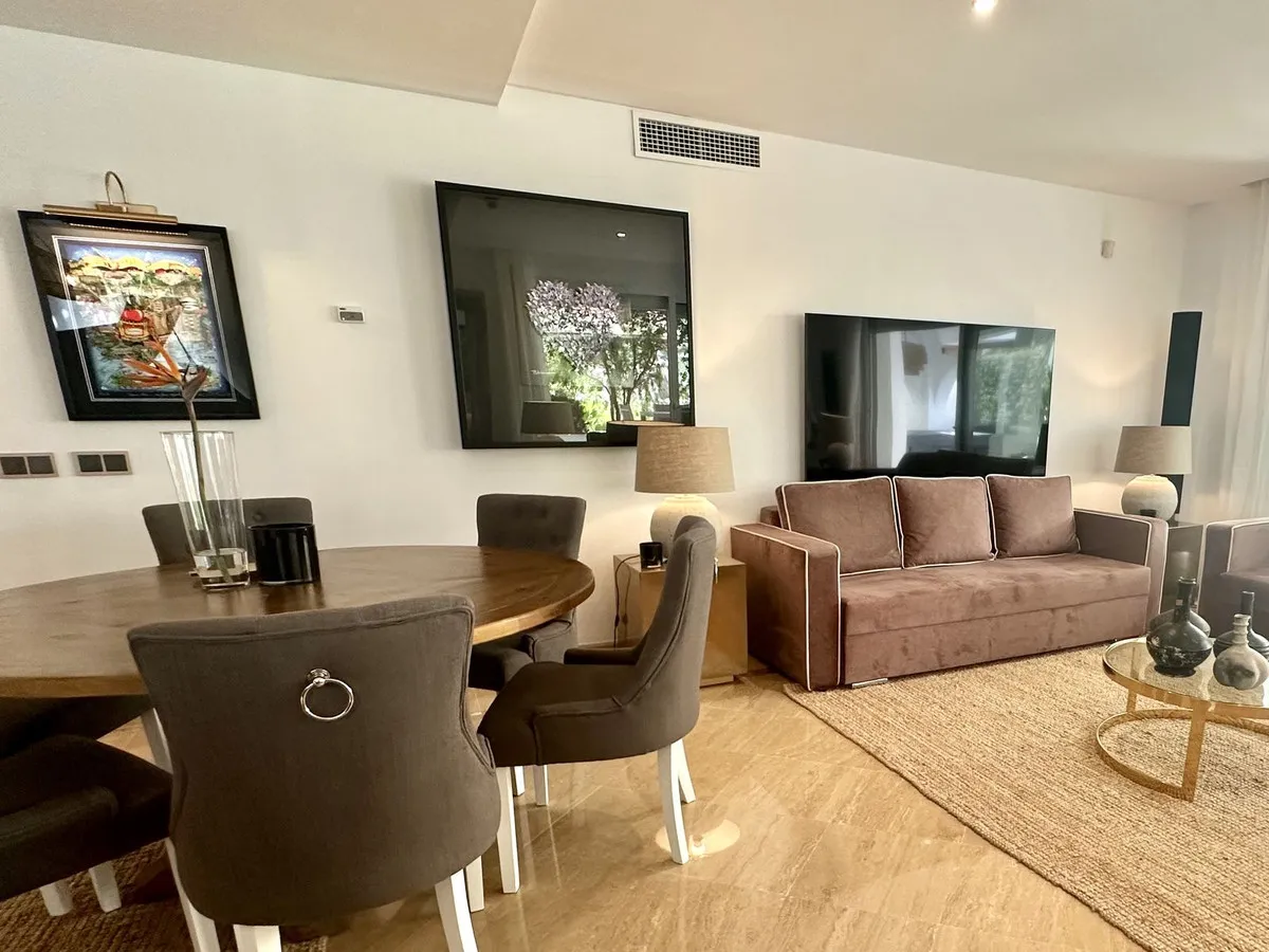 abe05c04-1fd6-4a3d-8e1c-dc573f80749a