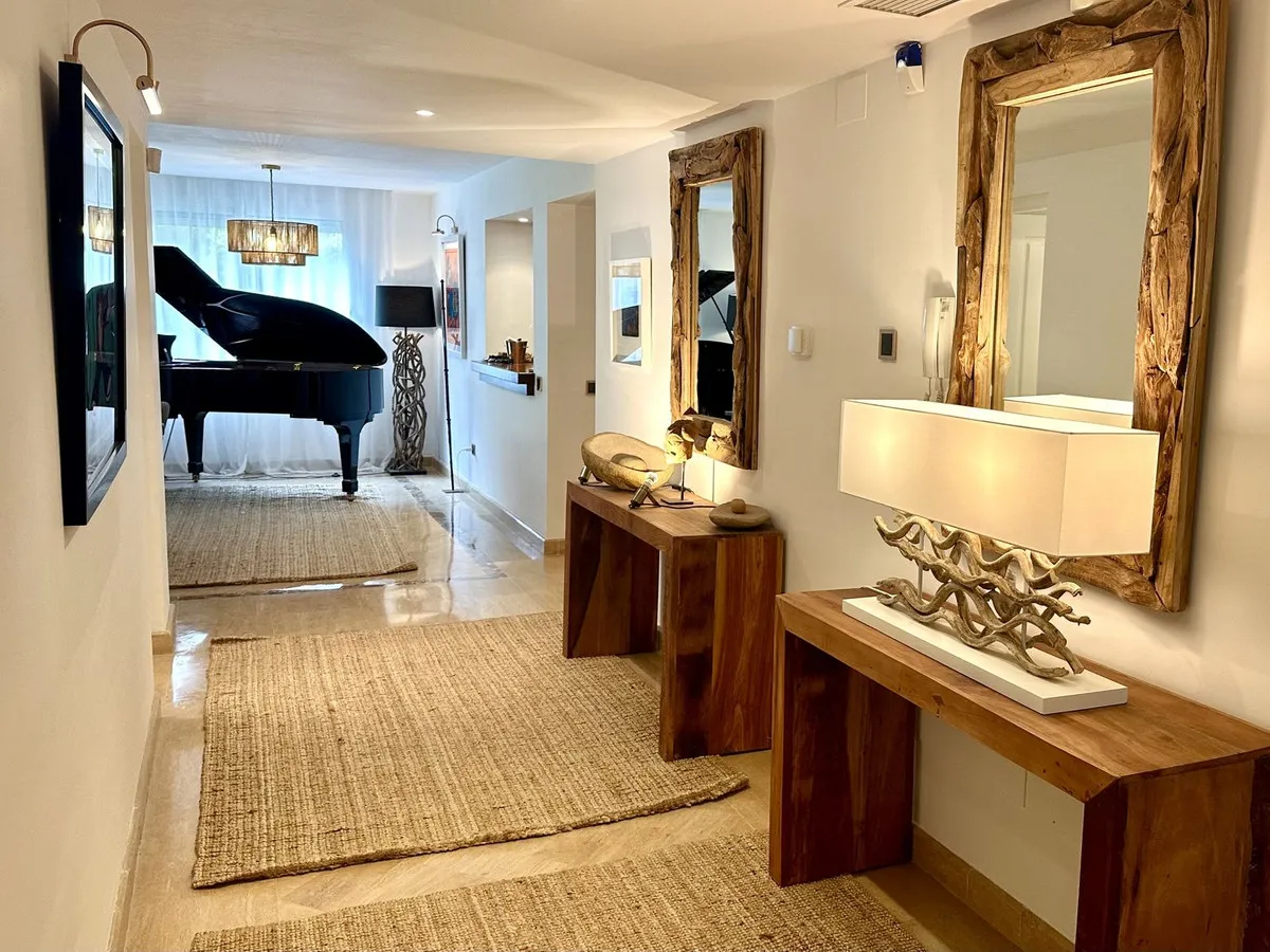 aef2e024-6c31-4f77-a503-8b7c0ae80a58