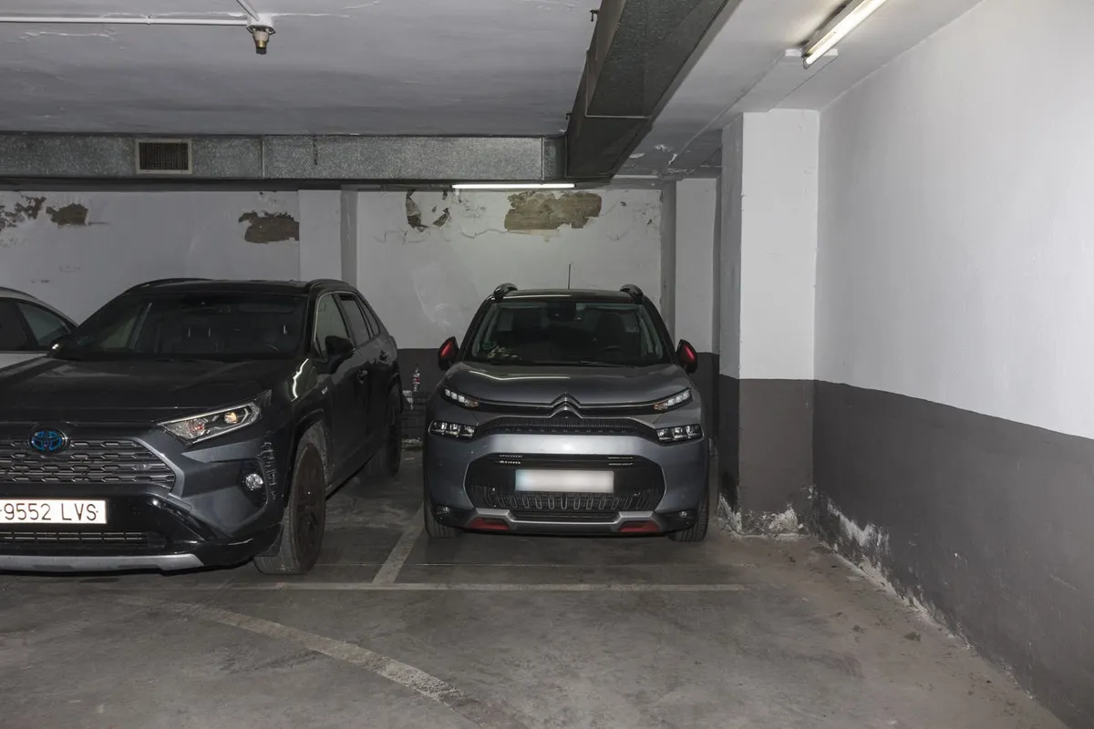 dab7fc00-ae50-4f97-9e30-a2e9c017b91b