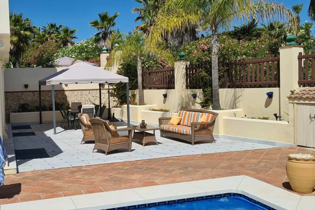 8f212f36-b95b-4f09-84cd-3c2677f712d4