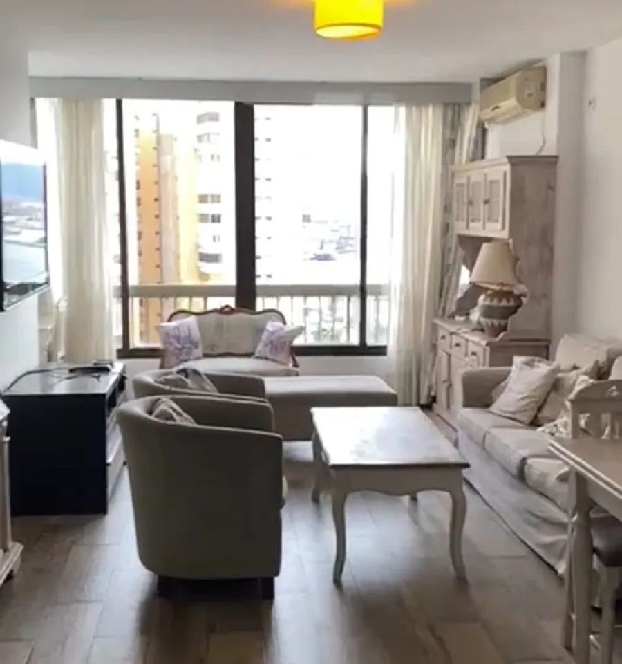 f26b2d1e-e4bd-437c-b099-fc7c51d5786a