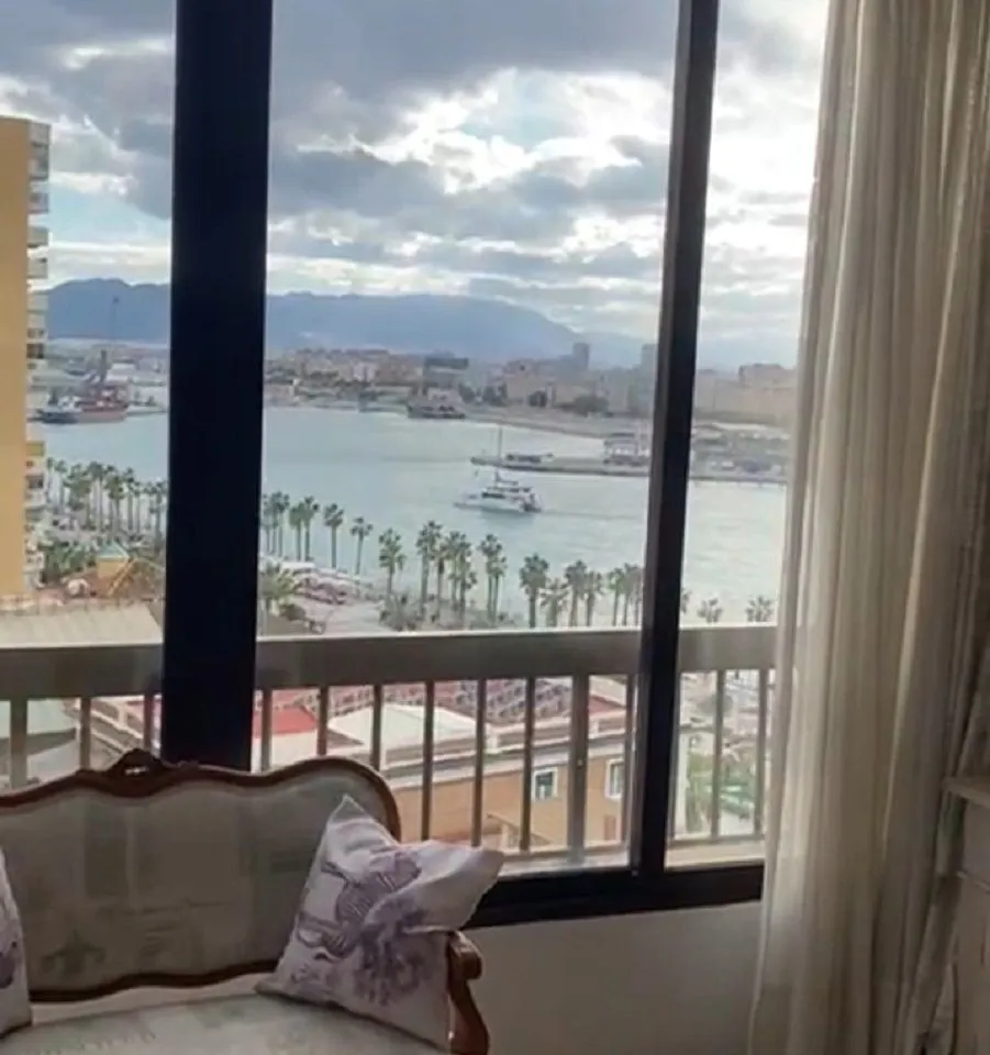 f3455179-7dde-4c04-bf19-2015371184ad