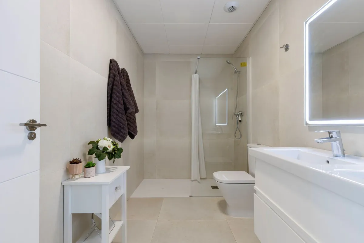 4775f37c-b4a8-45fe-91ae-773a47c9e780