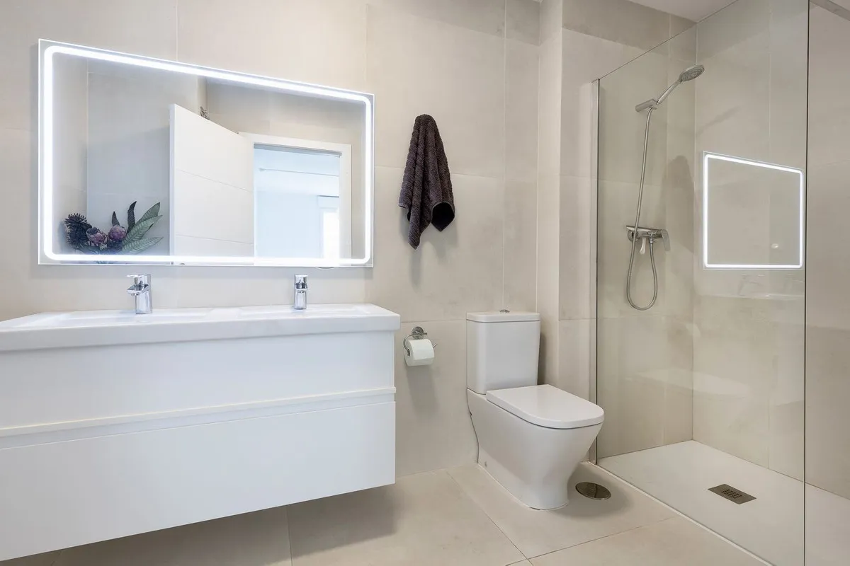 e276f54f-ef92-40b7-b797-f19abc7f02b2