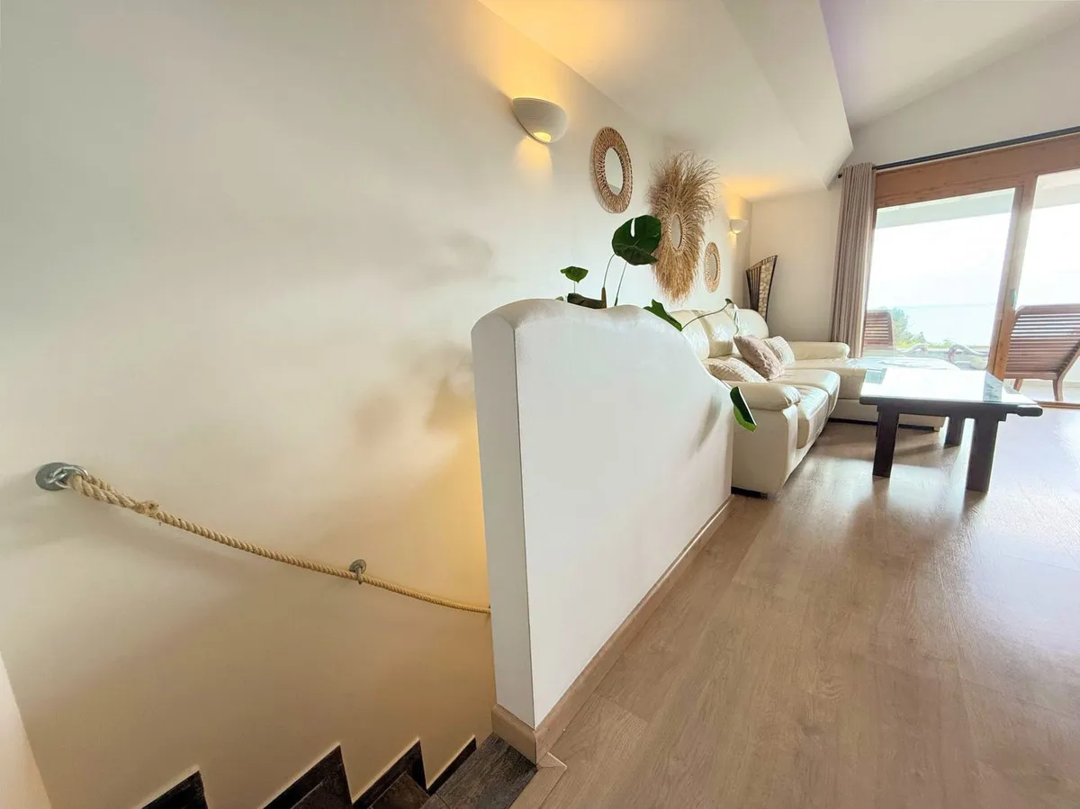 3d8b9e36-7cf3-4f63-884a-58b800716bdb