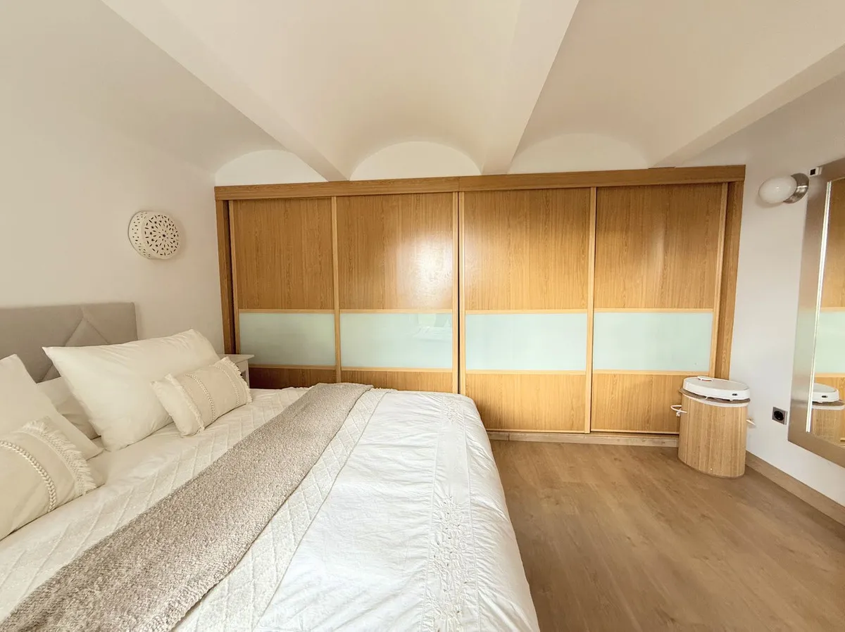 b5f7a971-2efc-488d-bb06-00ff2027c352