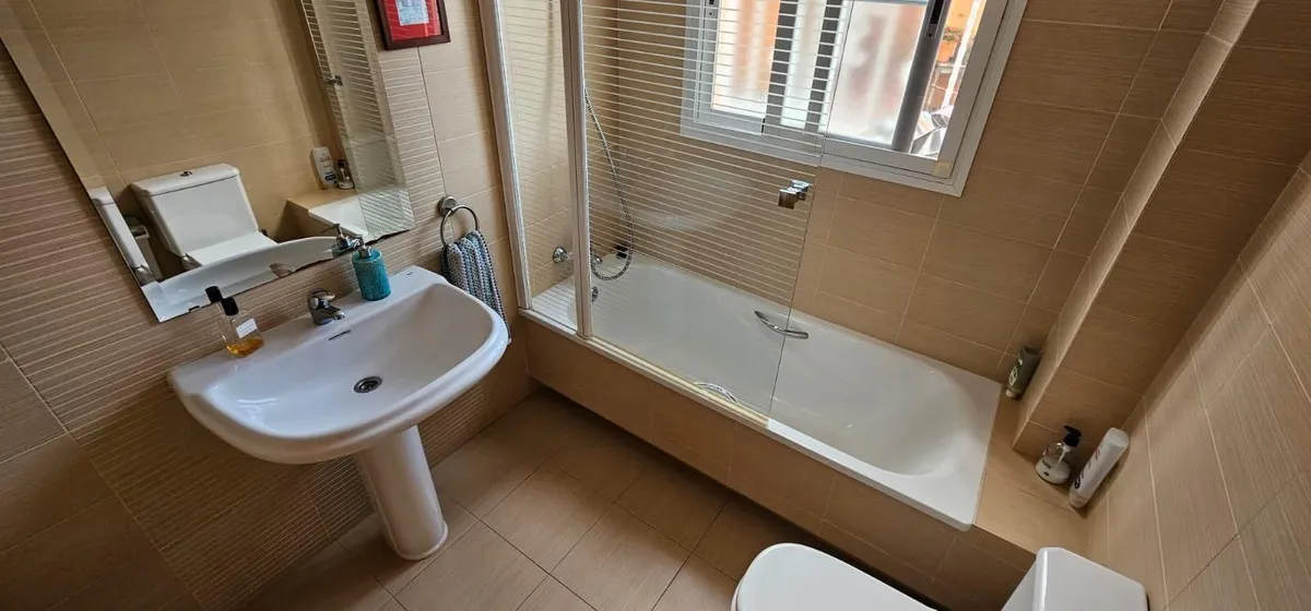 12ed47db-ee2b-4e29-ad75-0aec4e1021e2