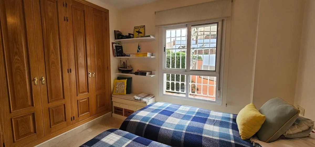 9582a695-a66b-47e7-bcf5-3a6a13e51516