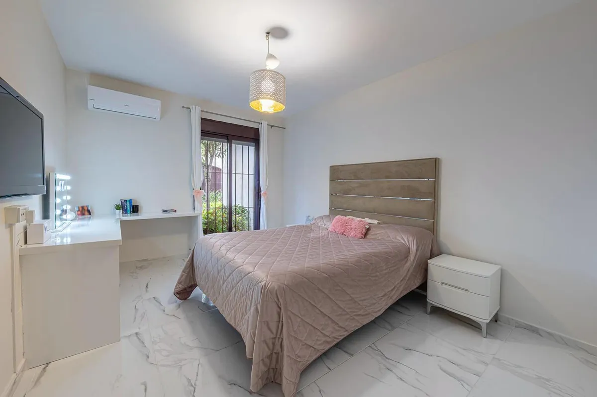 d03eb0c6-b839-4264-a4cd-ef42790a347b