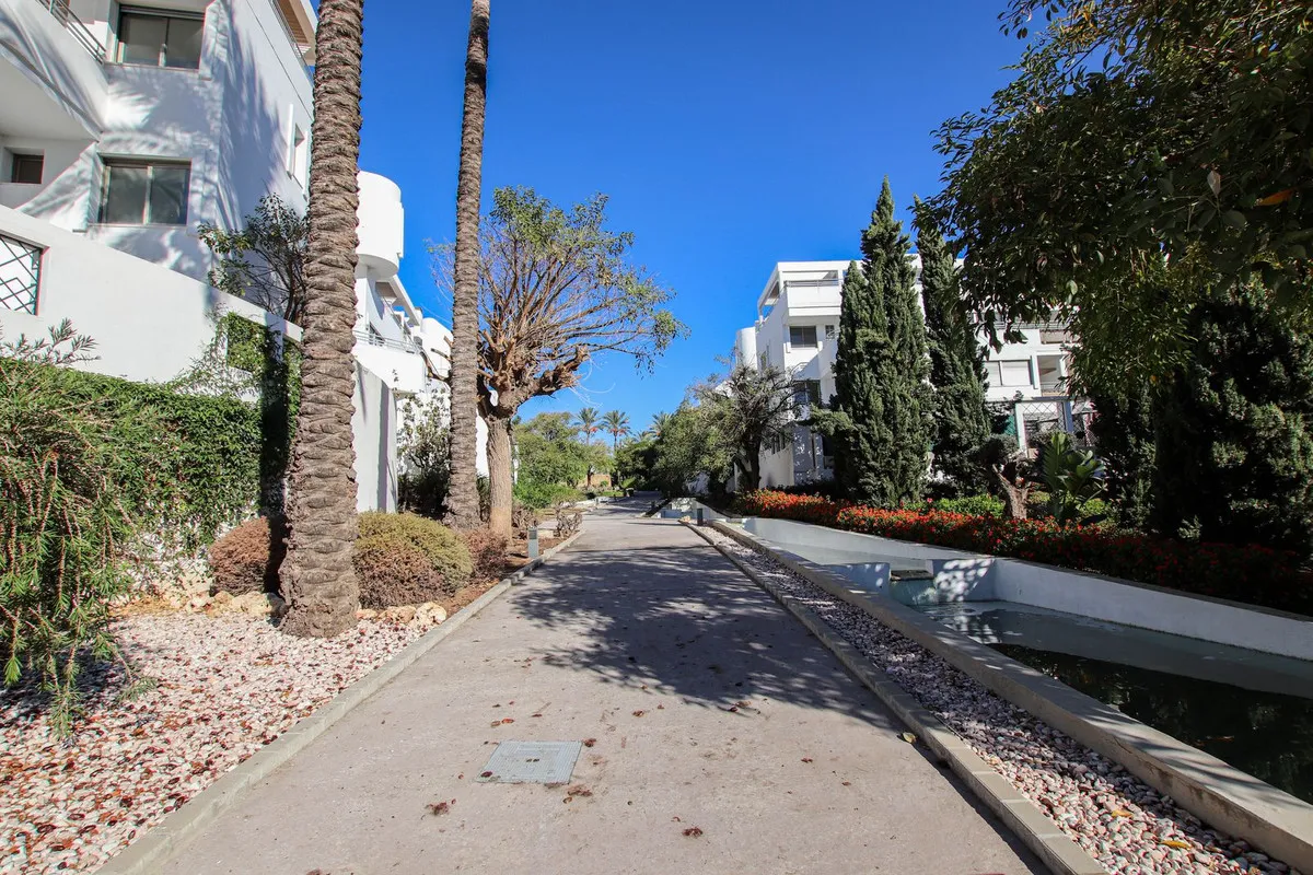 e7d27d89-9cb5-4ff8-a654-6b521bdbb538