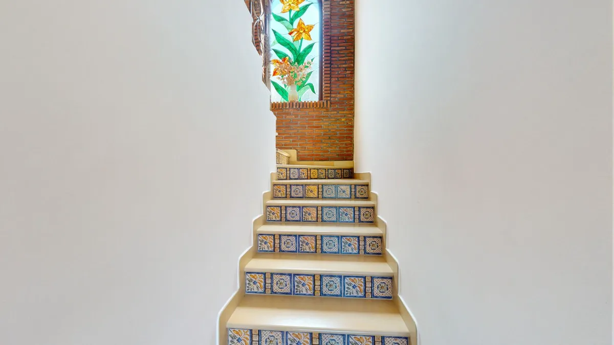 141daf5c-2e82-4edd-b142-0a2e5c5bbf65