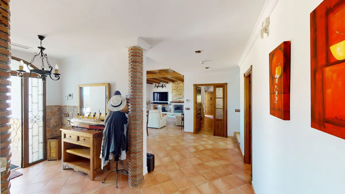 24e5a643-5363-4107-bdf6-113dd61a0555