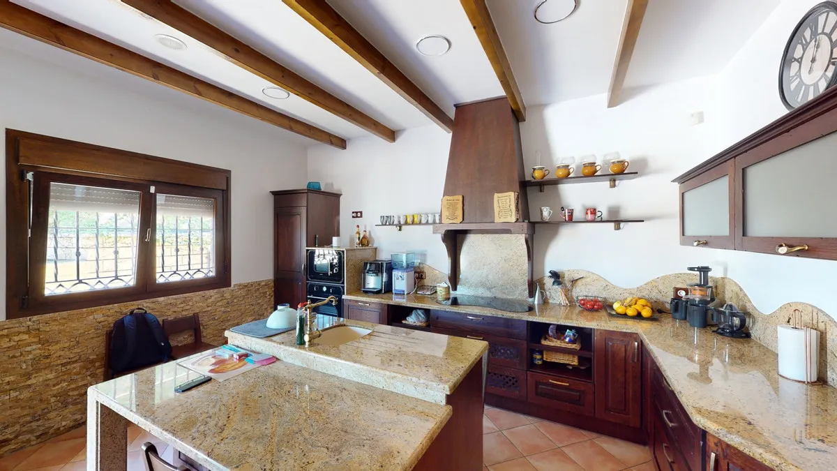 27b090b9-8d31-448f-a8b5-c7050a304fcd