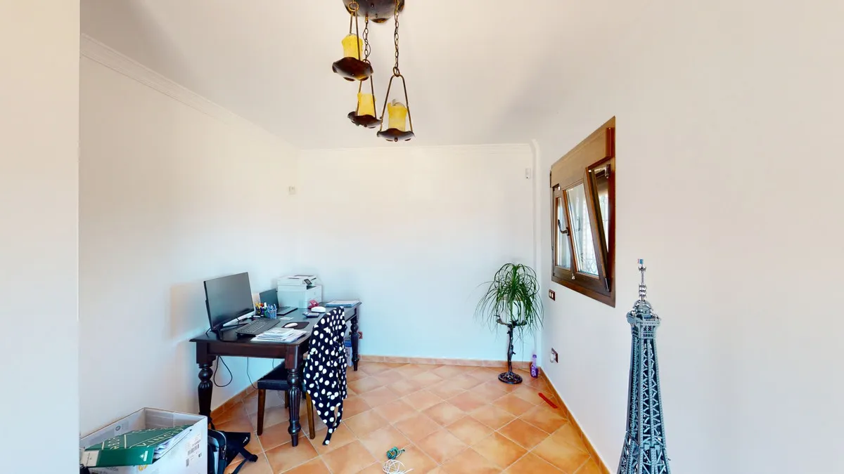 3656f555-a924-42ec-9609-dd1735323b66