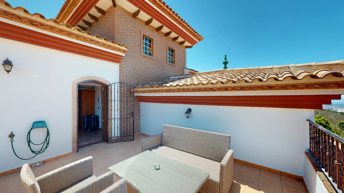 ba953337-ff4b-4142-a9e9-6e338f9462a0