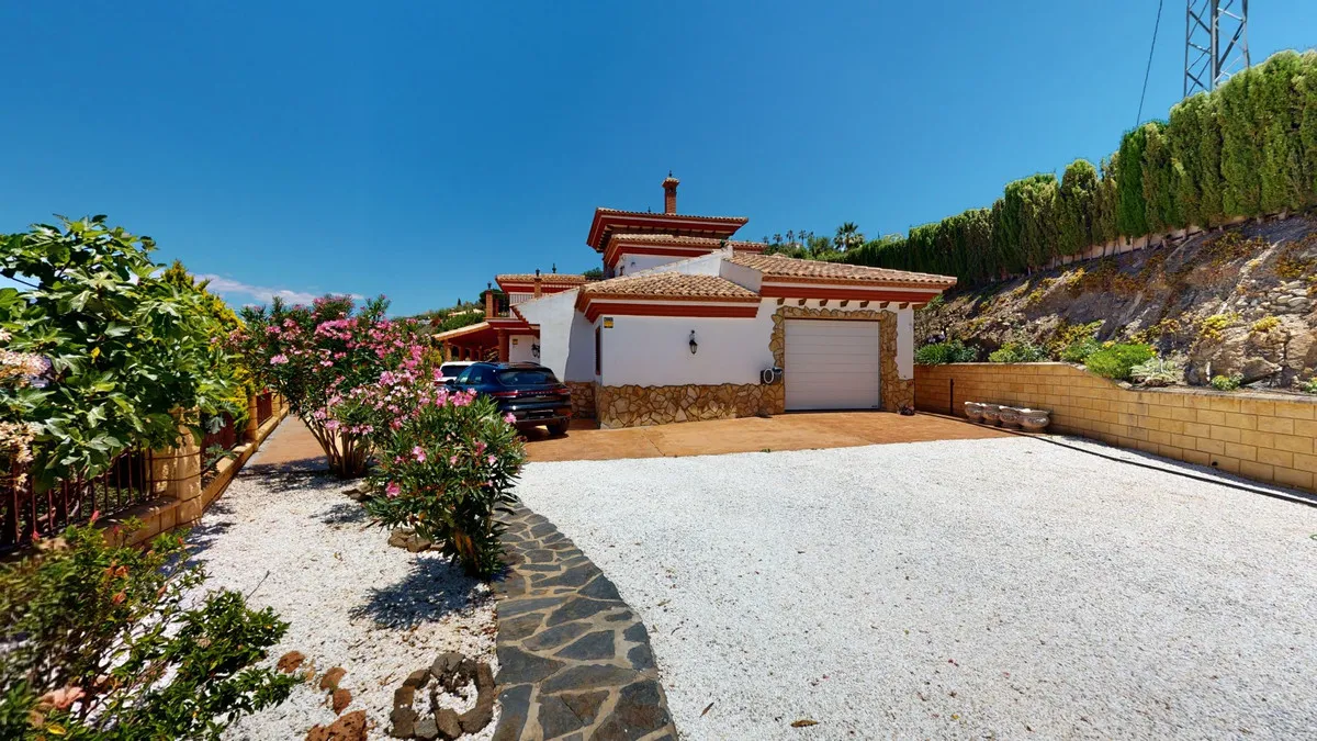 e7394eeb-a0c7-4ca1-9ebe-bf155f6658a6