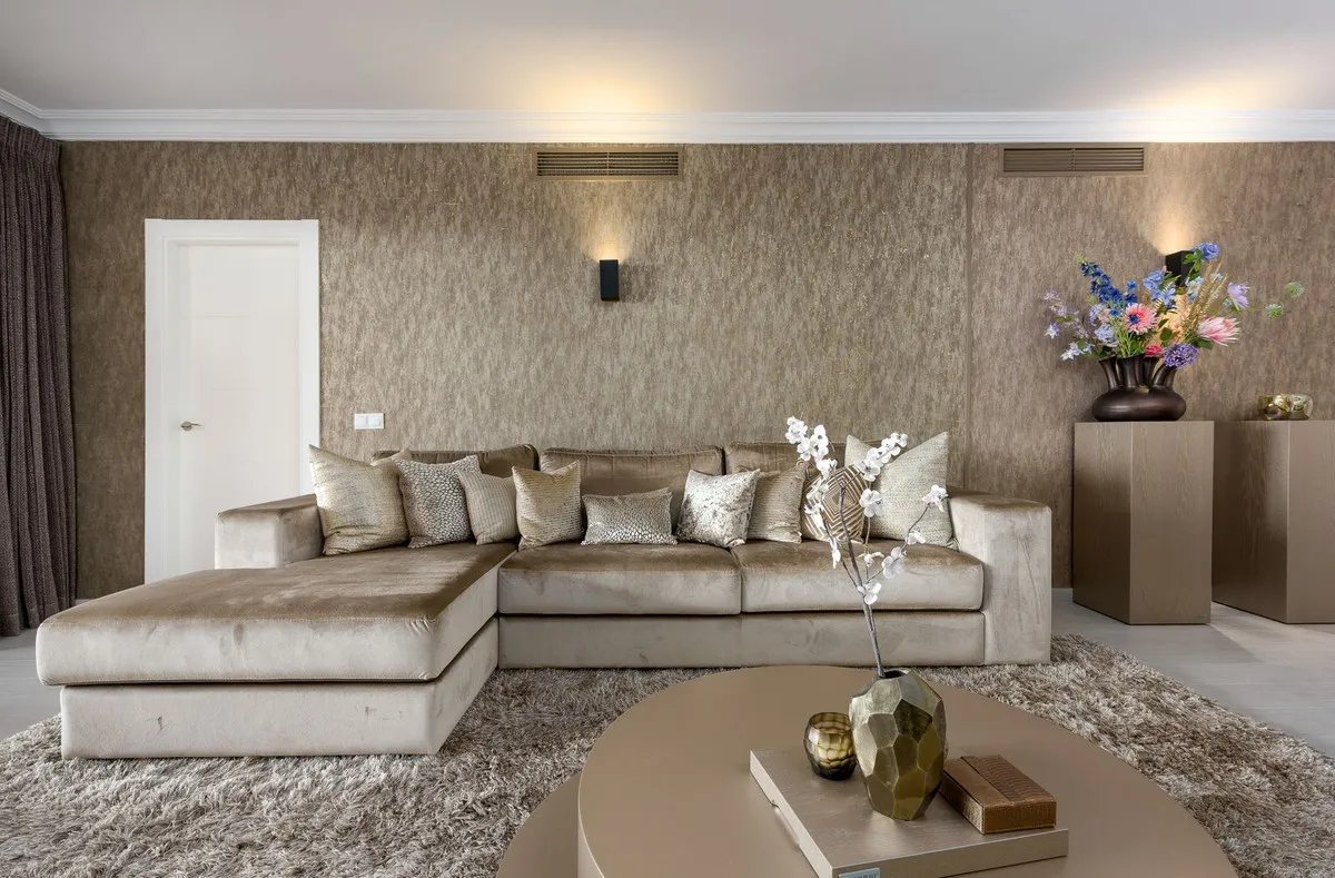 6a1aa895-db5f-4d28-8e9c-b23083553963