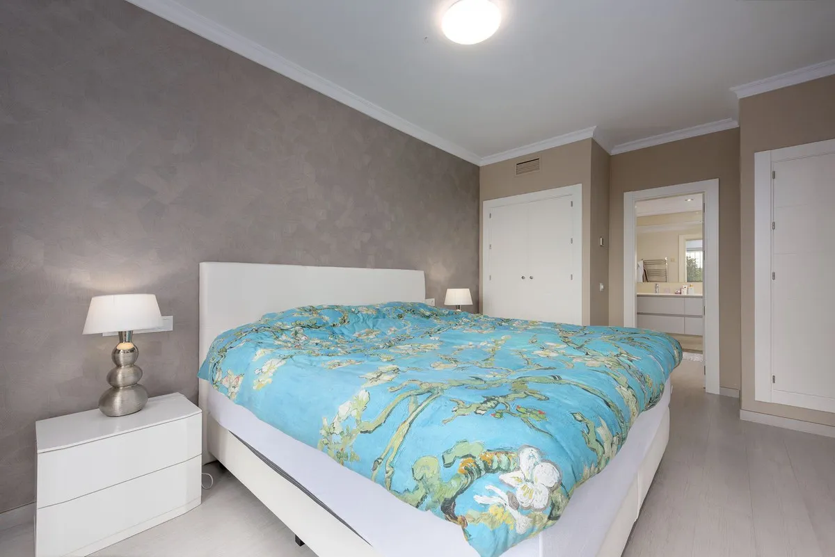 adad311f-0142-4973-928f-9cc262b9d263