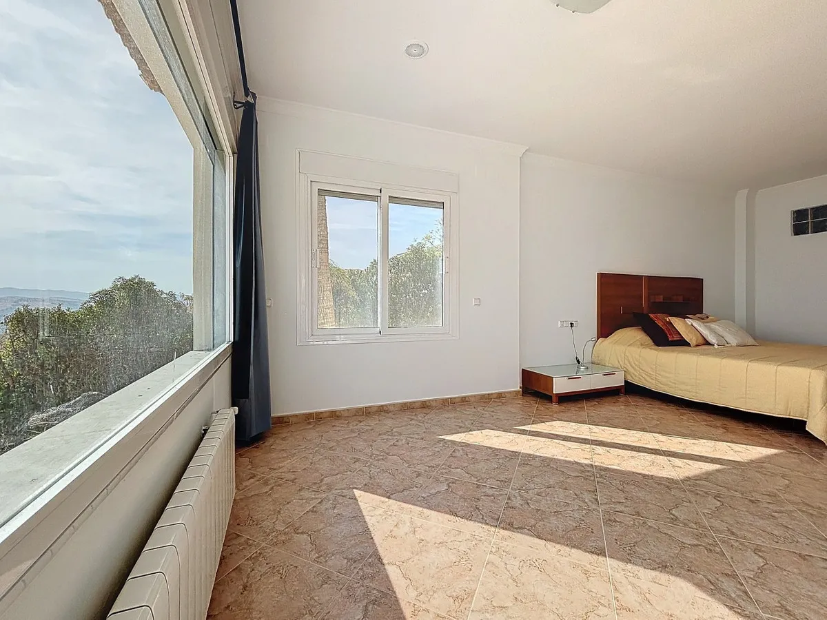 31851041-7d00-41d3-88df-7423aa6685c9