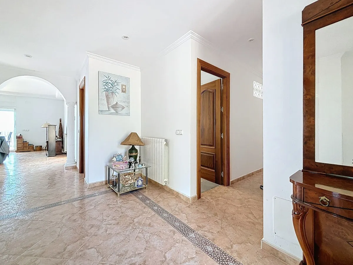 8abb8a62-e9b5-481e-8b51-b7af52e4d97c