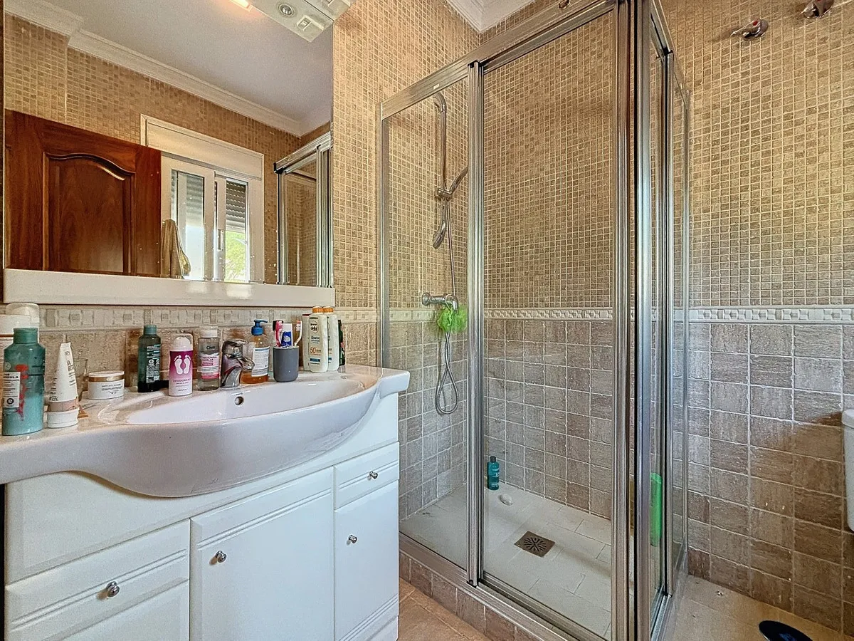 b29c6b51-7f98-4154-9a31-2587ae2c0e30