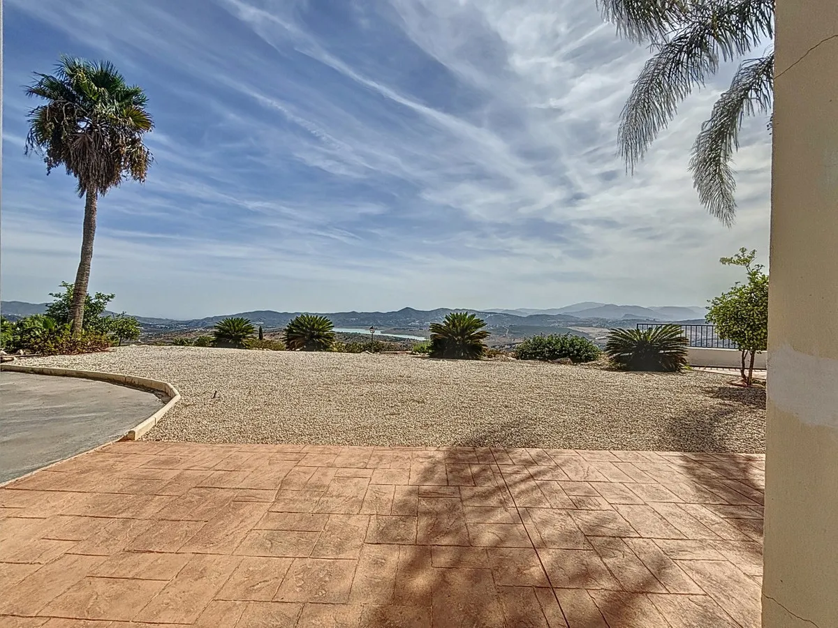 b7a34ebc-e9fb-411c-a87e-24fa050b39c4