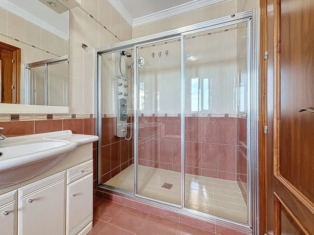 ccc61863-8334-4670-9171-9fa0f847b947