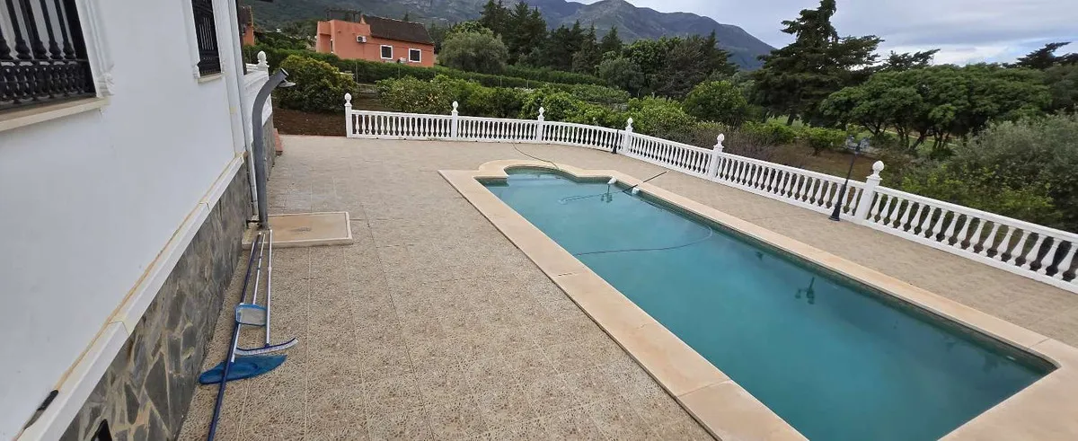 17276829-7b69-4007-9b0d-59215914b542