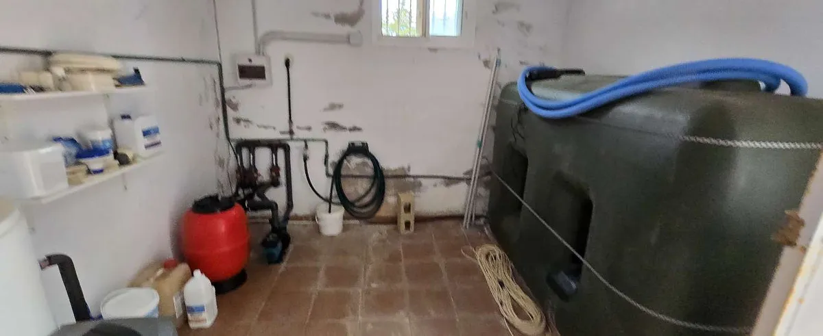 2102a12b-b7c2-4bca-98b5-5a9992c9b73a