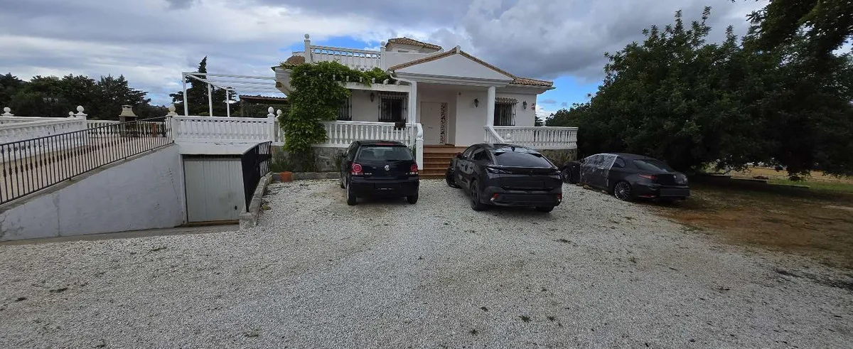 82c9f6f0-07b5-4824-bf7a-923dd4c730e7