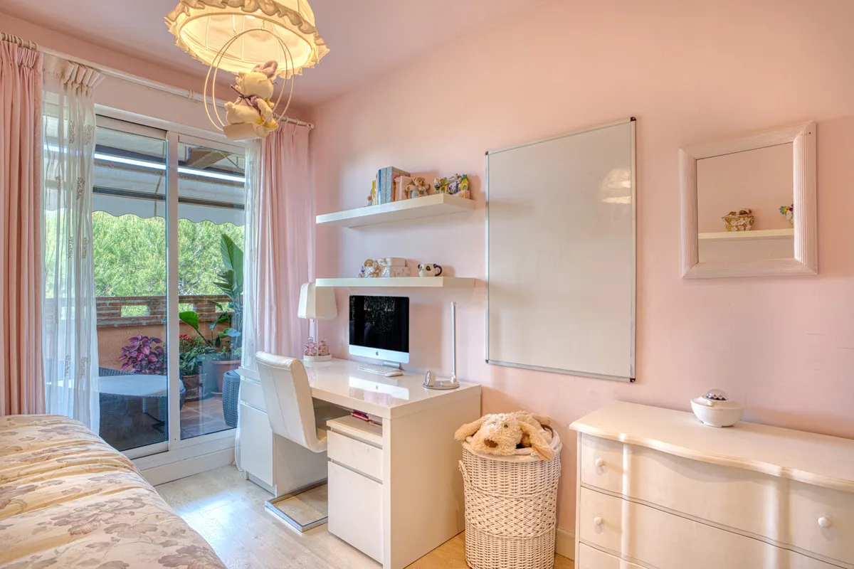 489c50ef-966e-4b9b-8346-f23fb60aefbc