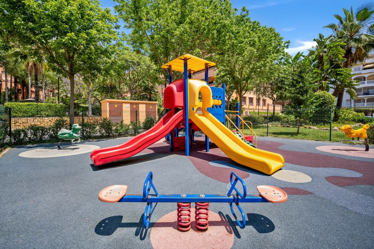 73d3dd1f-35ed-4da4-9f13-a43d04e6aab2