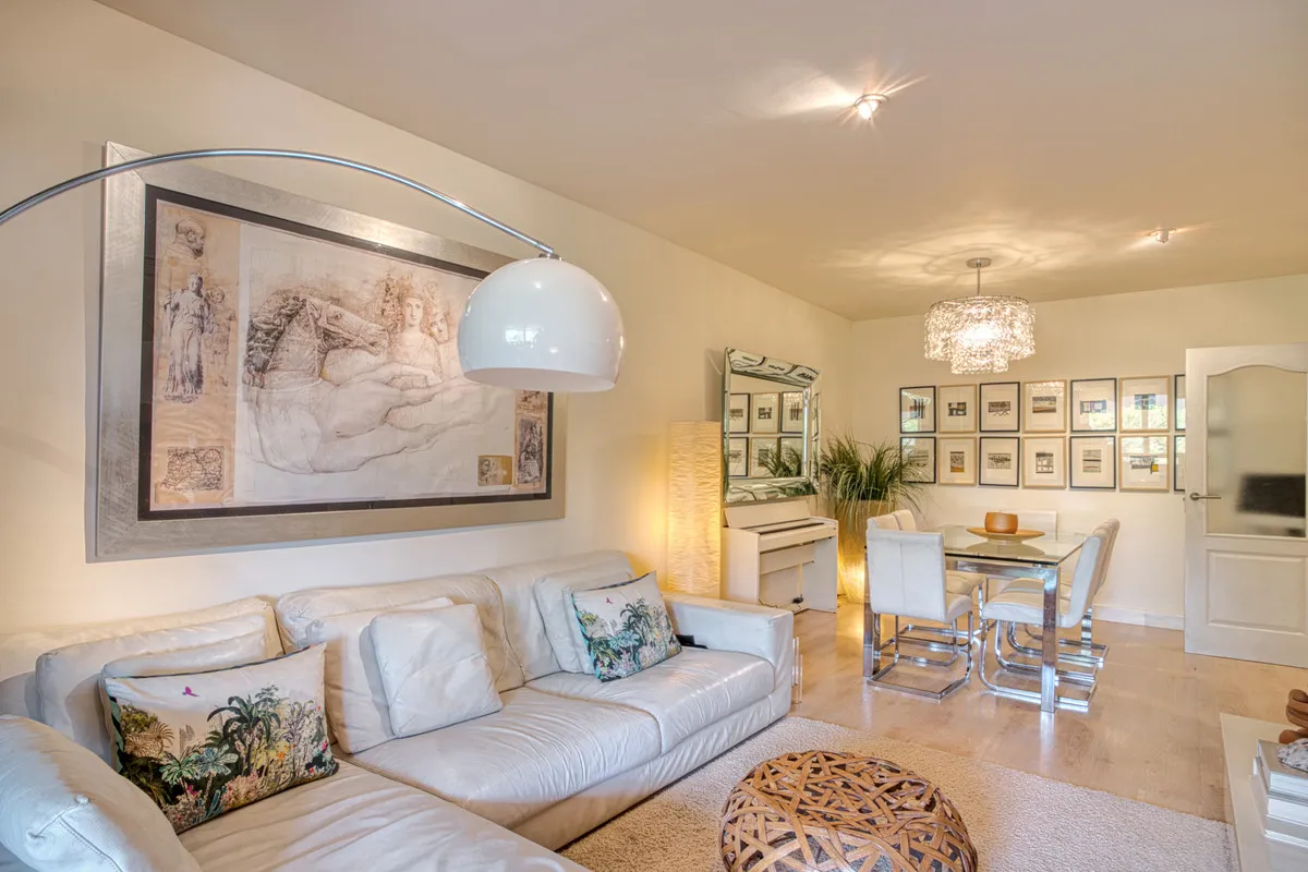 f7a12b19-38f5-4a57-afc9-dd01c4301fd3