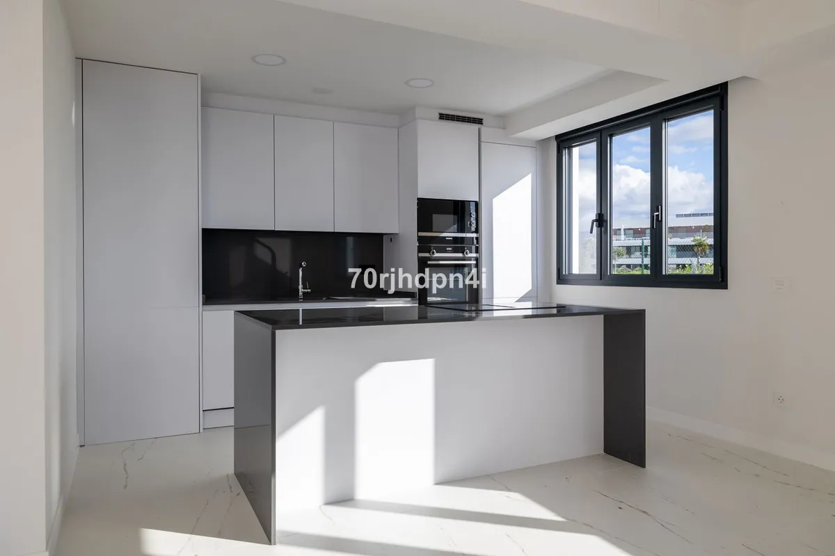 49129284-768a-44bb-888c-fc04bc8a62ca