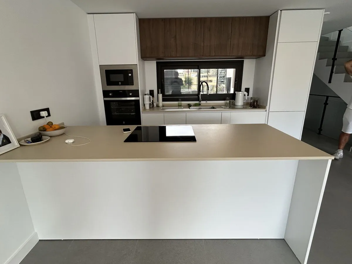 91e4bae2-8e6b-4c1c-aaa1-d7508b8cd117